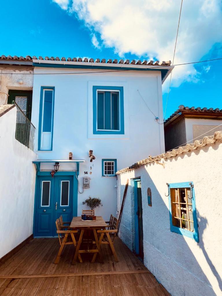 Villa Malta House In Galaxídhion Extérieur photo